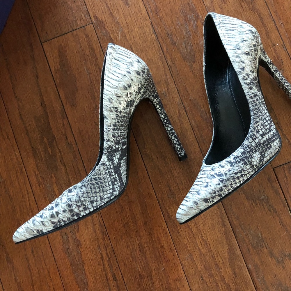 Stuart Weitzman Queen Metal Tipped Python Pumps, 8 - image 5